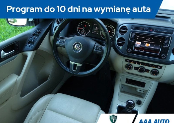 Volkswagen Tiguan cena 68000 przebieg: 138492, rok produkcji 2016 z Wyśmierzyce małe 352